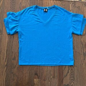 Short sleeve blue sweater. S. “Double”sleeve.